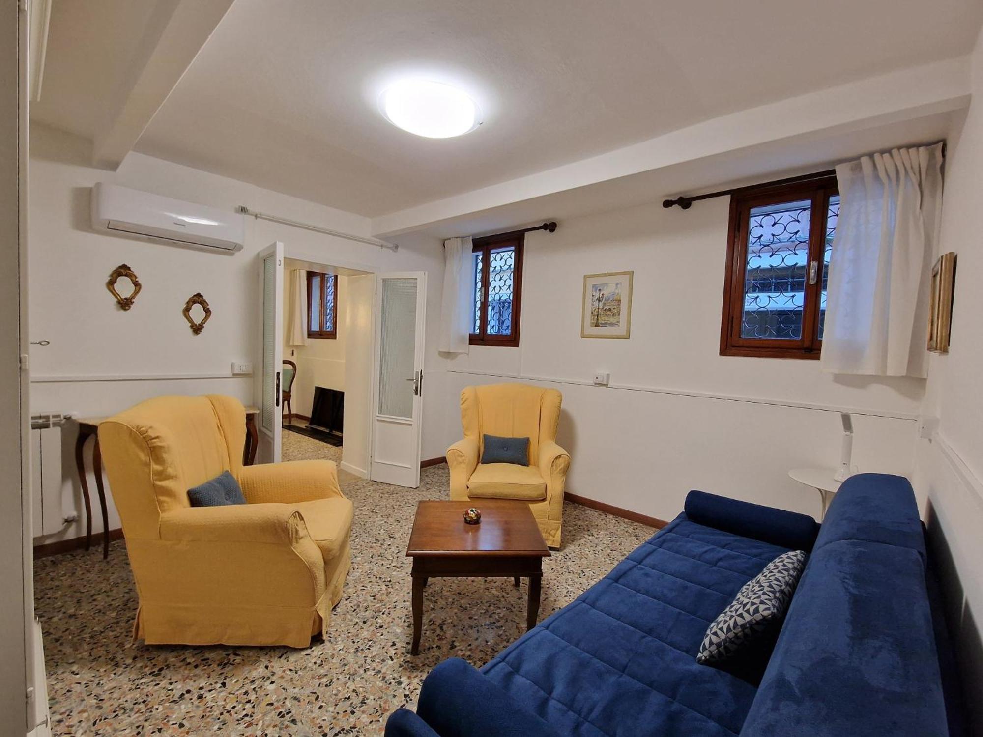 Veneziacentopercento La Forcola Apartment, Next To Rialto Bridge Zewnętrze zdjęcie