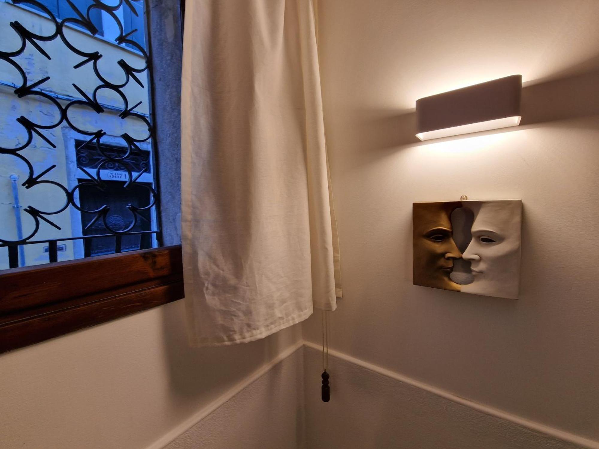 Veneziacentopercento La Forcola Apartment, Next To Rialto Bridge Zewnętrze zdjęcie